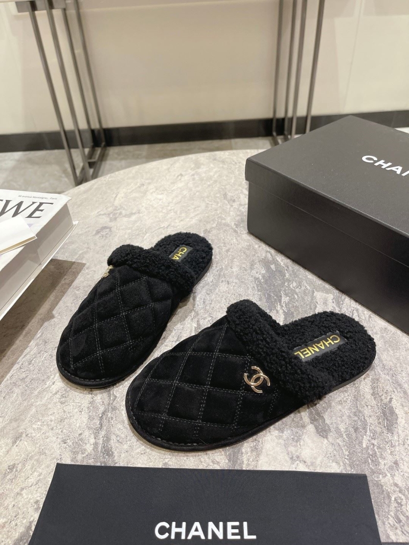 Chanel Slippers